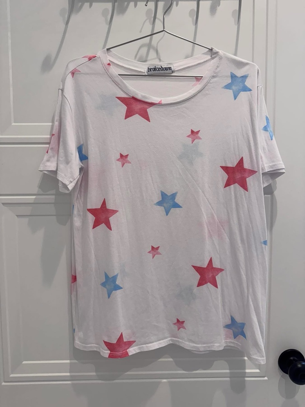Brokedown Clothing patriotic stars tee- large, perfect for the 4th, USA ❤️🤍💙